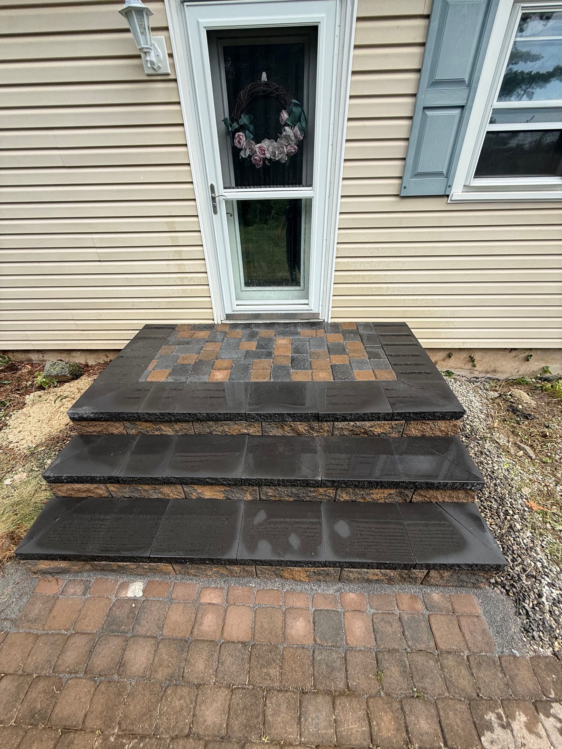 Gallery photos for Front Entry Steps Get a Sharp Paver Upgrade: Image #2